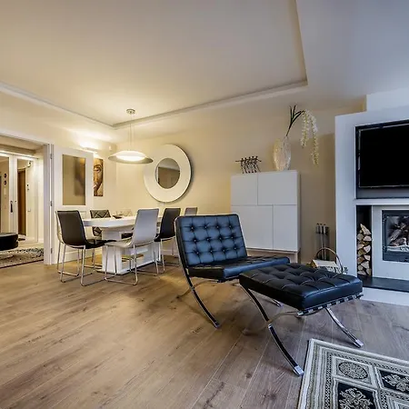 Hills Park Luxury Вільнюс